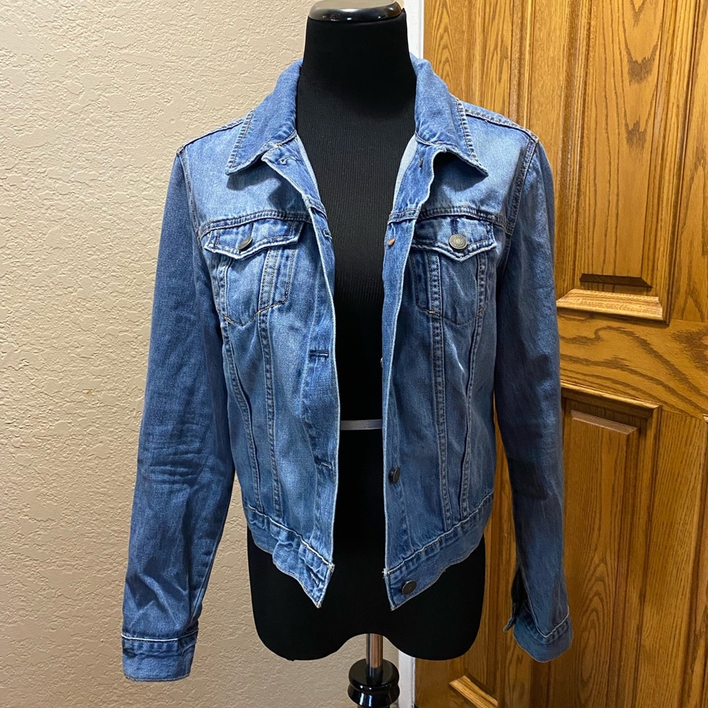 Old Navy Women’s Denim Jacket
